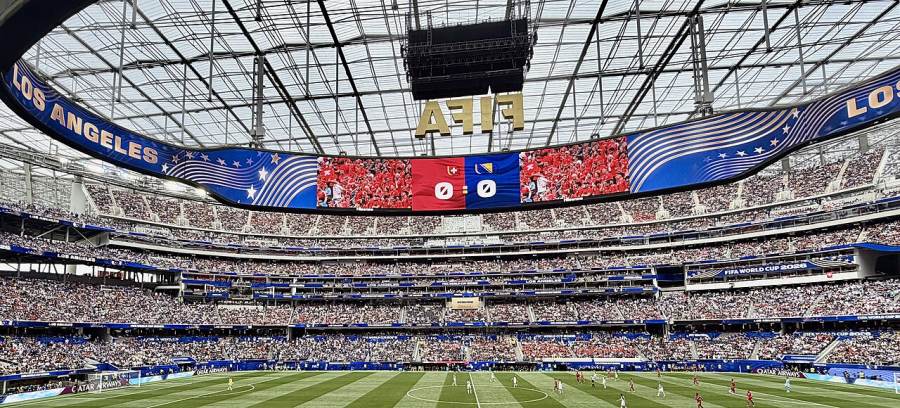 法国 比赛日看台与球迷